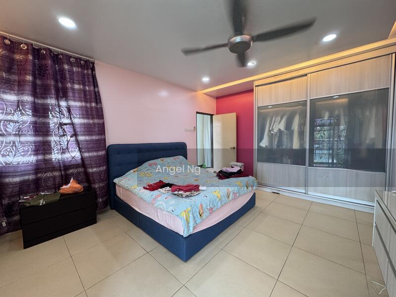 Beringin Avenue - 5