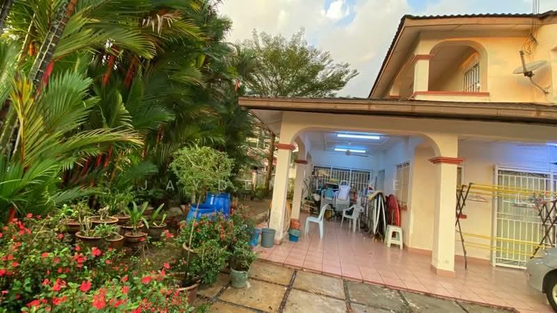 Taman Bukit Indah - 2