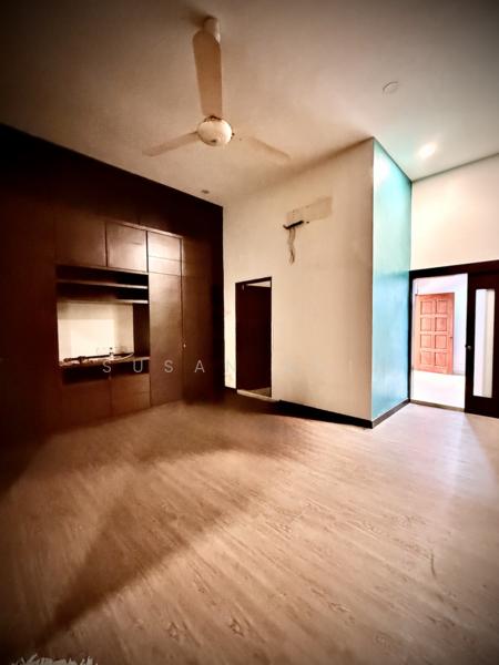 Pulau tikus - 4