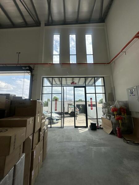 Eco Busine Park 1 Ecos Business Parks 1s - 1