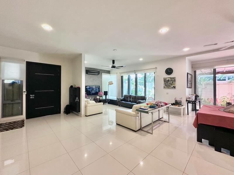 Semi-D Bangi Lakehill Villas fully renovated - 5