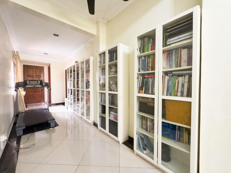 Shah Alam, Seksyen 2 - 5