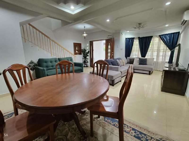 Renovated & Fully Furnished Rumah Teres 2 Tingkat Seksyen 4 Bangi - 3