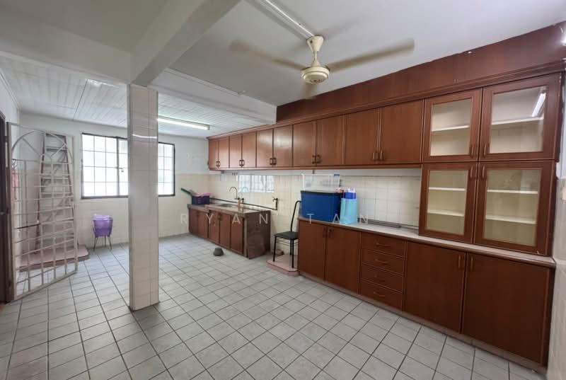 Bandar Menjalara - 4