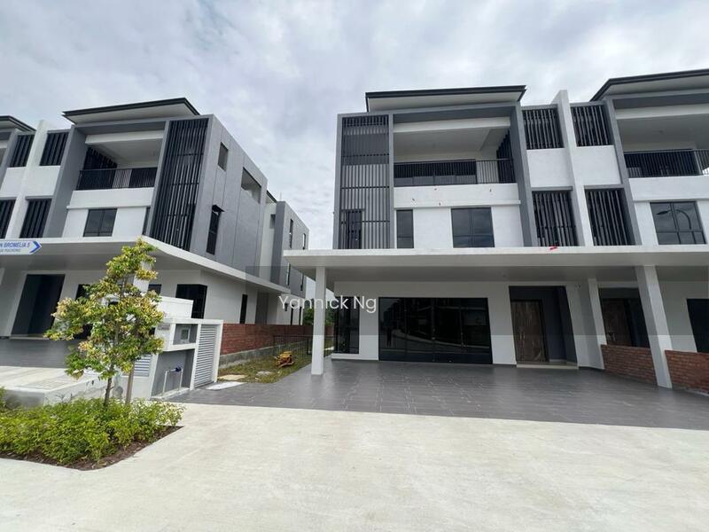 Bromelia @ Bukit Puchong - 2