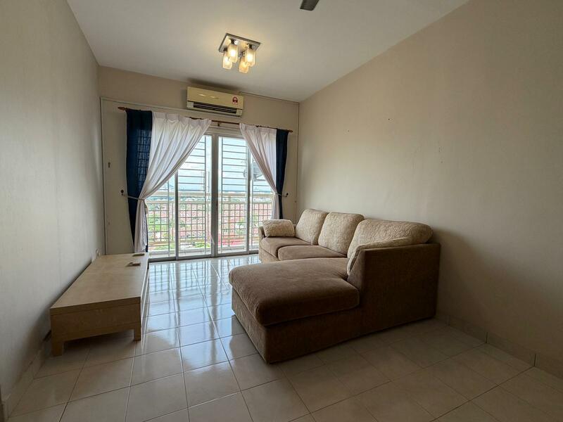 Puteri Bayu Apartment - 5