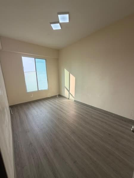 Skyridge Apartment - 3