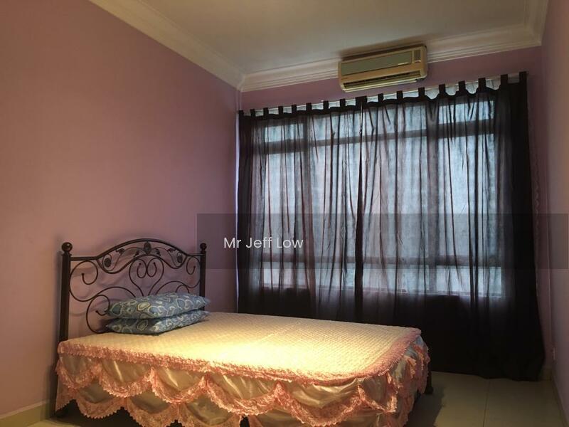 Royal Domain Sri Putramas 2 - 5