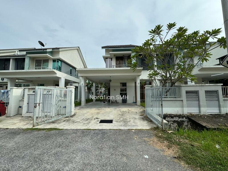 Bayu Suria @ Bandar Puncak Alam - 1