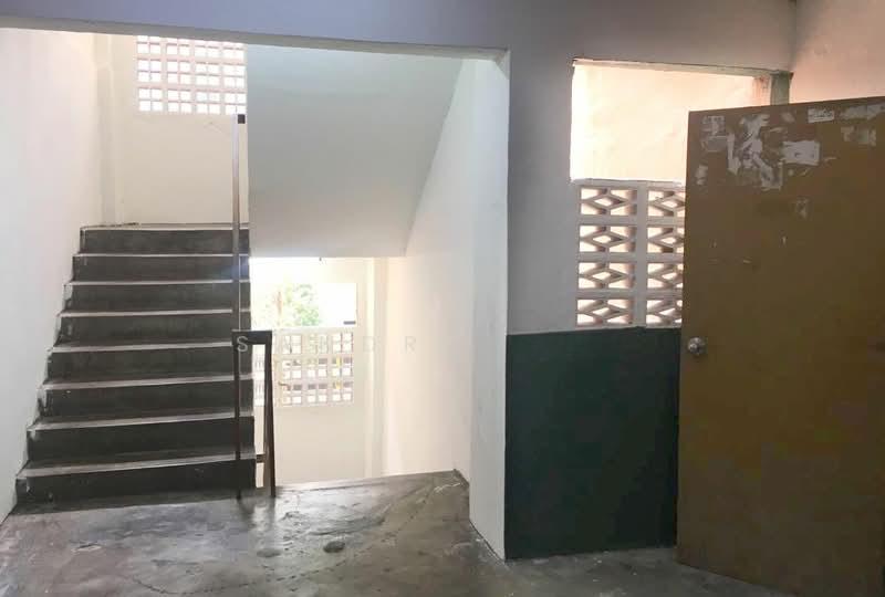 Lestari Apartment - 4
