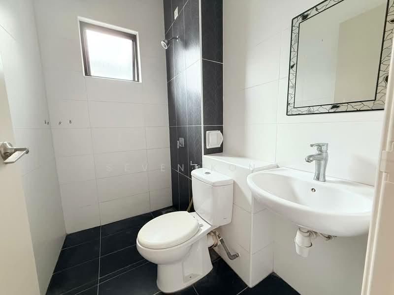 Garden Villas, Bukit Indah - 4