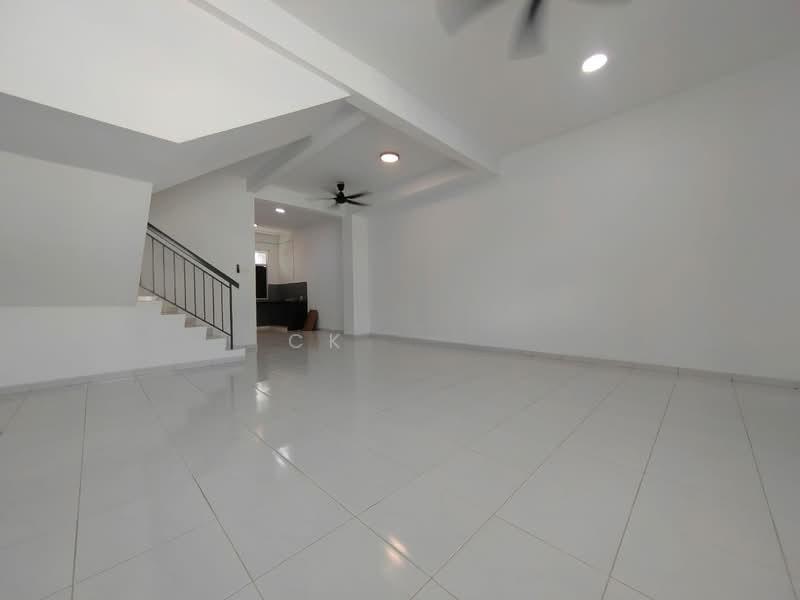 Taman Scientex Rawang - 2