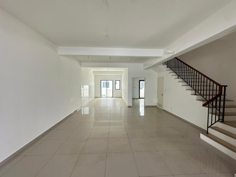 Double Storey Terrace @ Bandar Gamuda Cove, Banting - 1