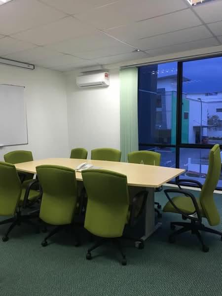 2 Sty Semi D Factory @ Kawasan Perindustrian SIS 228 - 2