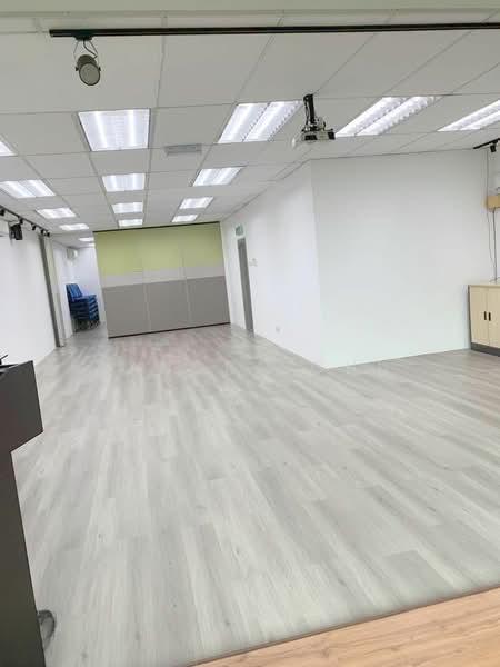 4.5% 3 storey Siera Park - 1