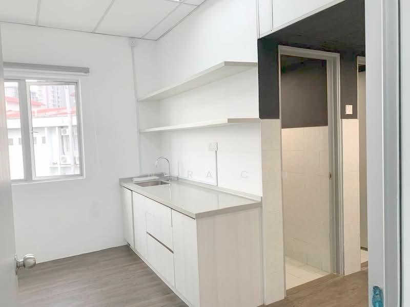 4.5% 3 storey Siera Park - 5