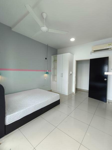 Twin Galaxy (Dwi Galaksi) - 4