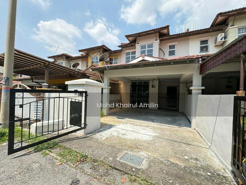 Taman Ixora Salak Tinggi - 1