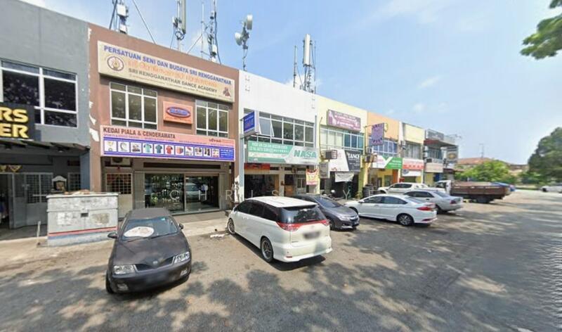 Shop at Bandar Puteri Klang - 2