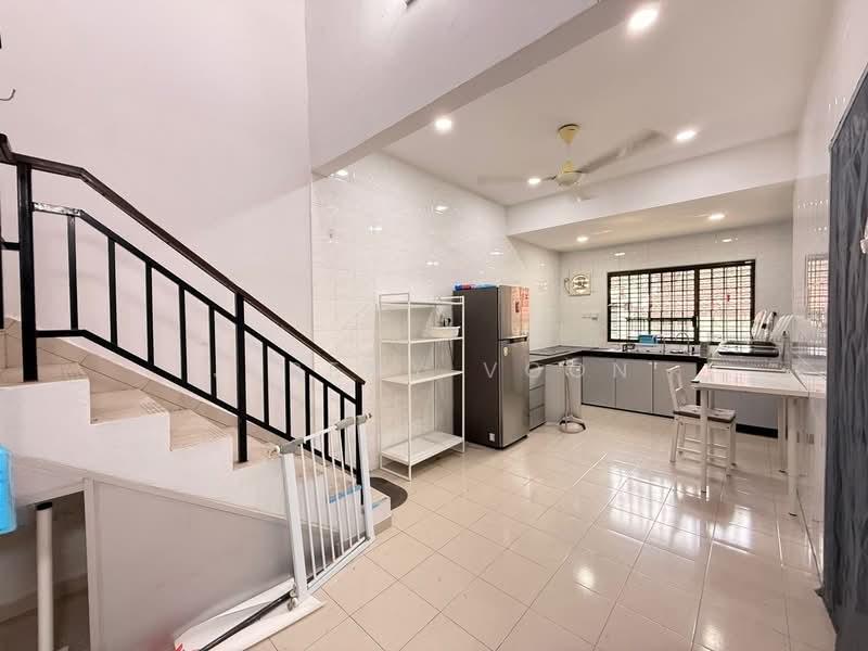 Taman Johor Jaya - 2