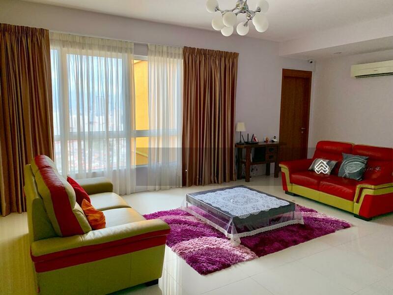 Central Park condominium - 4