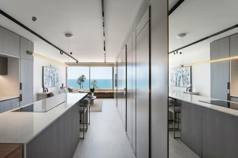 The WaterEdge (Pinggiran Air) - 3