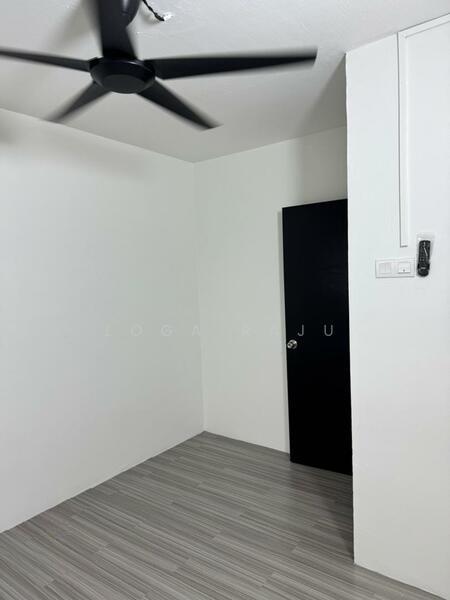 Pangsapuri Pendamar B - 4