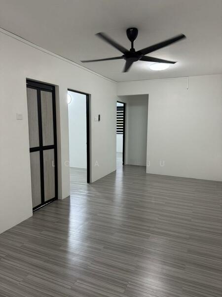 Pangsapuri Pendamar B - 5