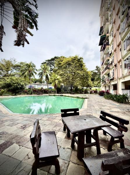 Bayu Emas Apartments - 5