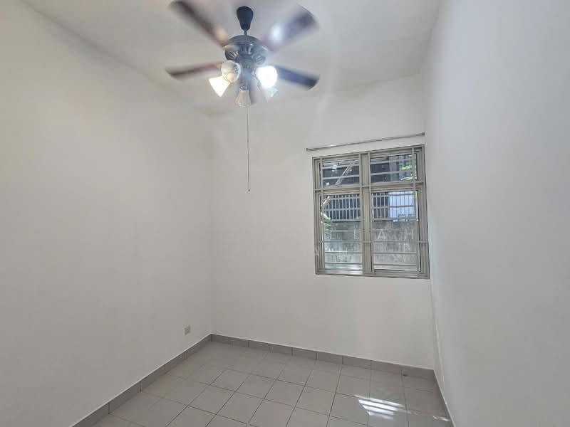 The Pines Terrace Presint 11 - 5