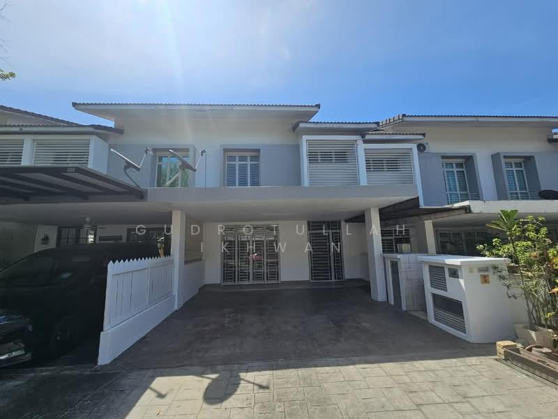 The Pines Terrace Presint 11 - 1