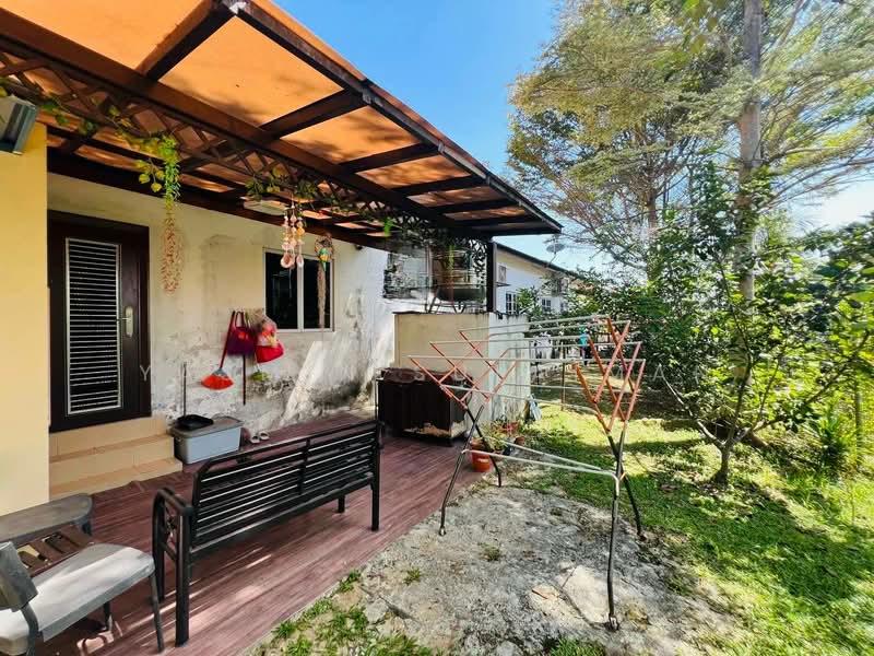 RENOVATED Double Storey Bungalow, Bangi Hills - 2