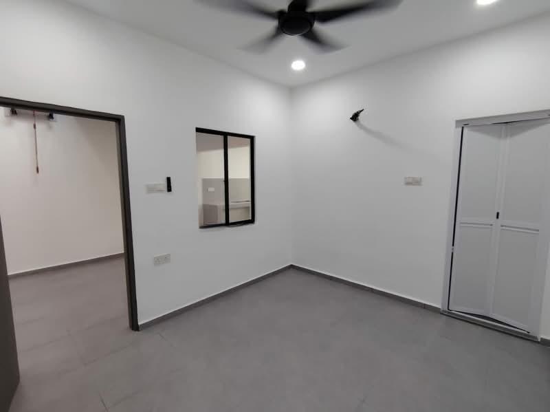 Ujong Pasir - 3