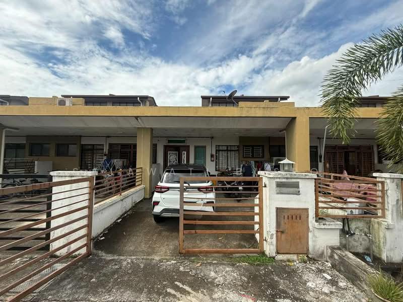 RENOVATED Single Storey Terrace Jalan Kebun Nenas Bandar Putera 2 Klang - 1
