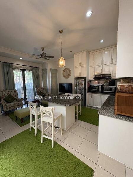 Bukit jelutong shah alam - 1