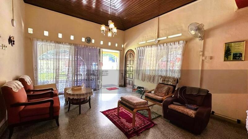 Bungalow at Petaling Jaya - 1
