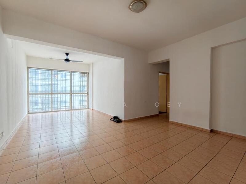 Putri Ria Apartment - 3