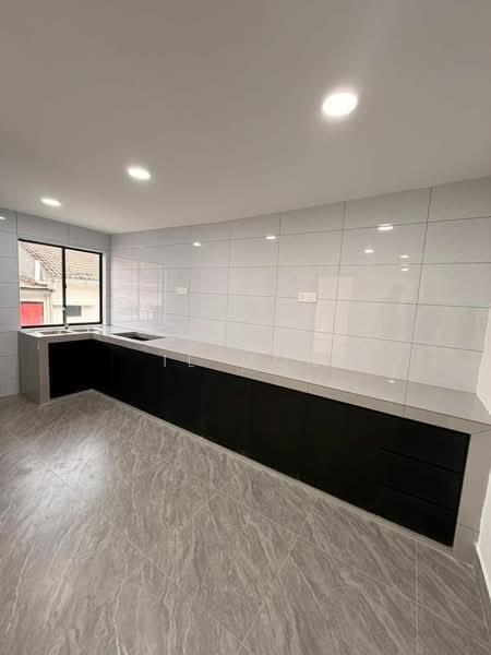 JOHOR BAHRU , SKUDAI - 5