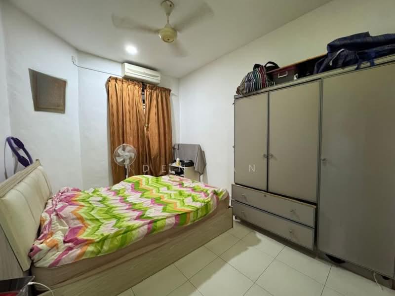 Taman Universiti Tamans Universitis - 4