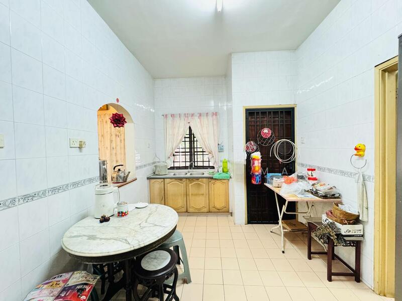 Jalan Kubah, Bukit Jelutong - 4