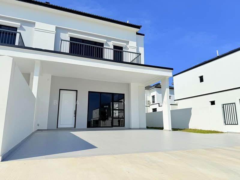 RESIDENSI BOTANI 3 - 2