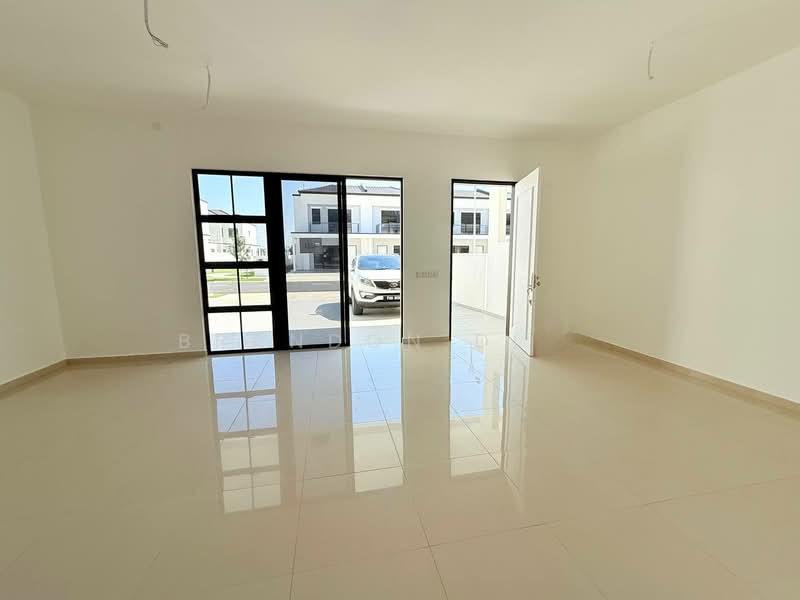 RESIDENSI BOTANI 3 - 3