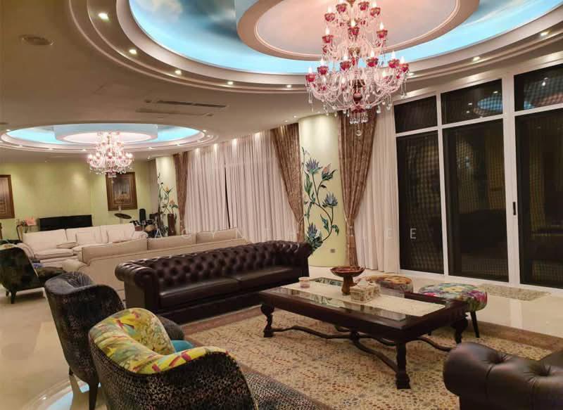 8 Gurney (The Shore Condominium) - 5