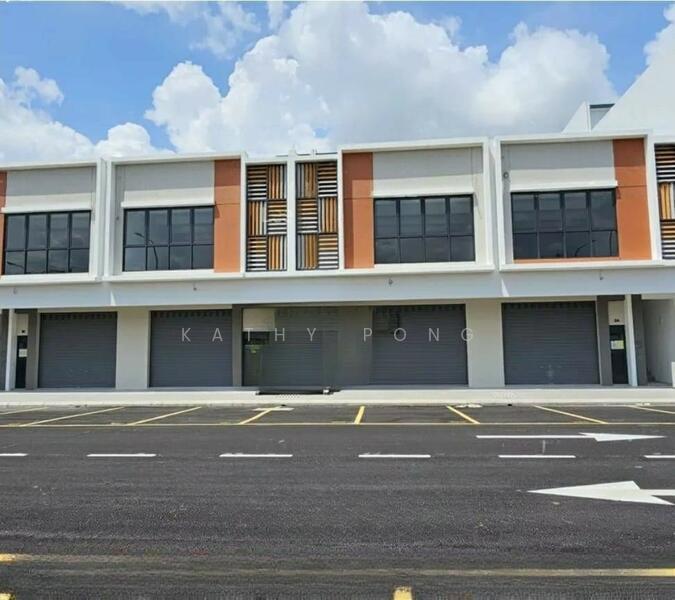 Uptown square Bandar Rimbayu, Telok Panglima Garang, - 2