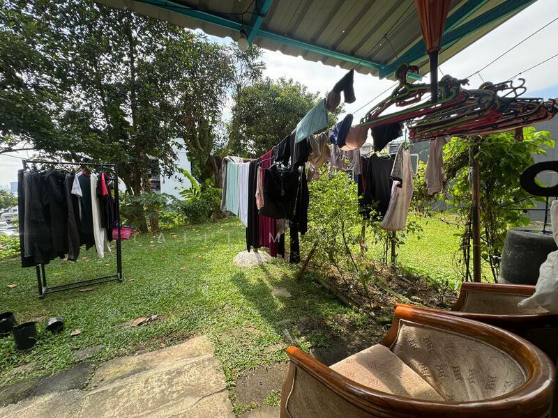 Kelumpuk Bambu - 2