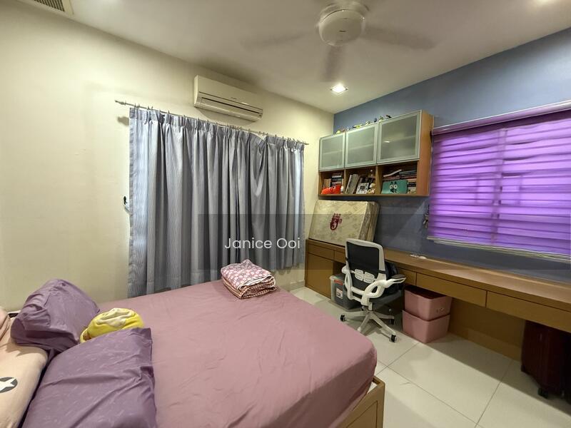 Taman Century - 2