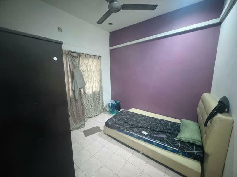 Taman Onn Holding - 3