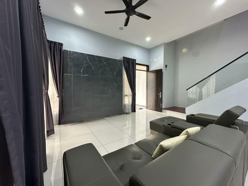 The Canal Garden South, Horizon Hills - 4