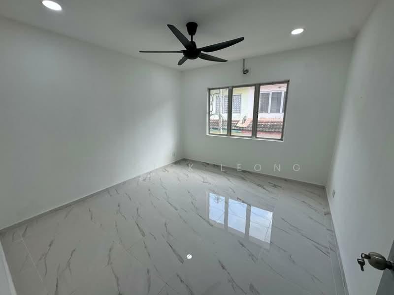 Bandar Country Homes - 3