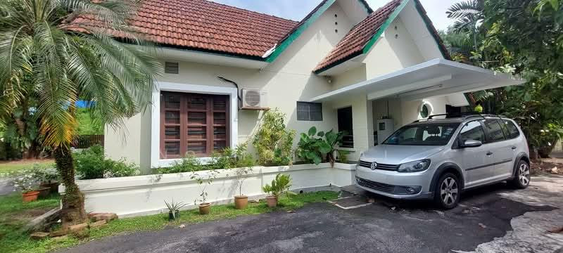 Taman Bukit Desa Off old klang road - 1